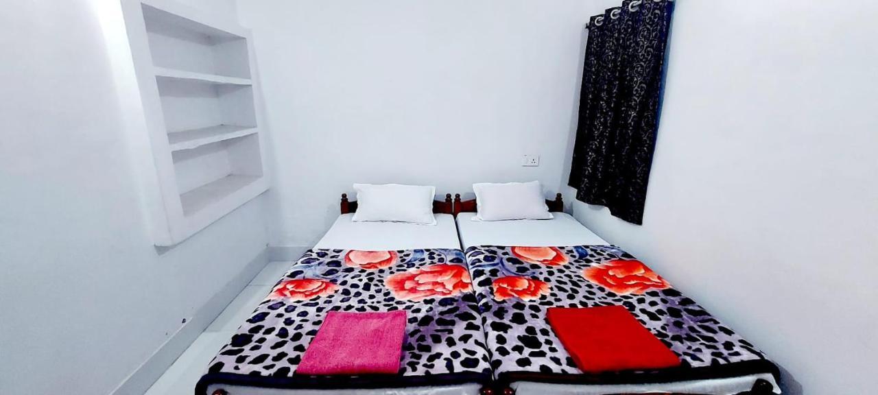 Nilam Guest House 부다가야 외부 사진